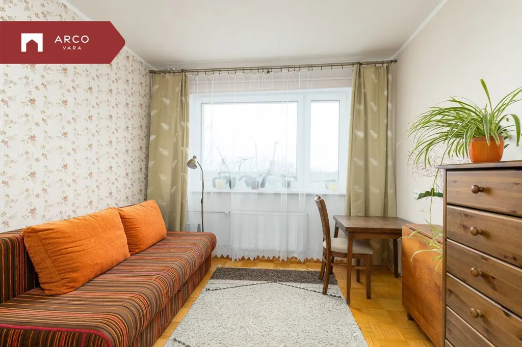 Chambres - Panel Building Flat with Balcony in Seli