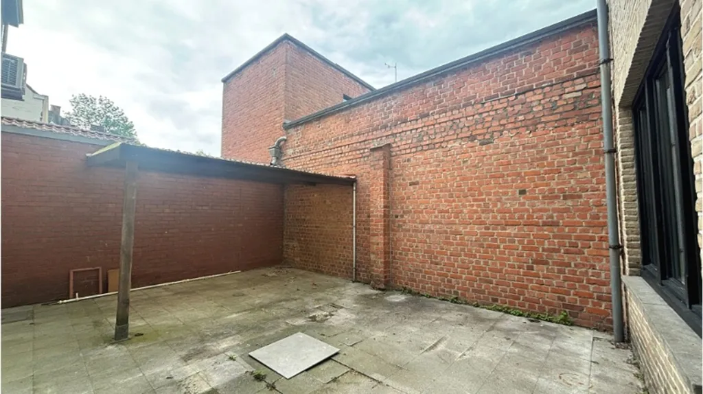 courtyard