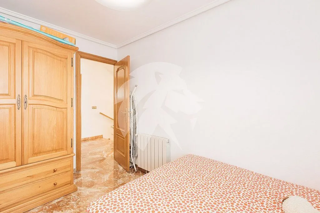Chambres - Terraced House with Garage in Alaquàs