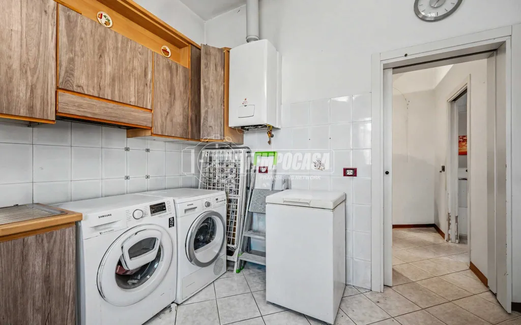 Pesuköök - Charming Apartment with Balcony in Bagnacavallo