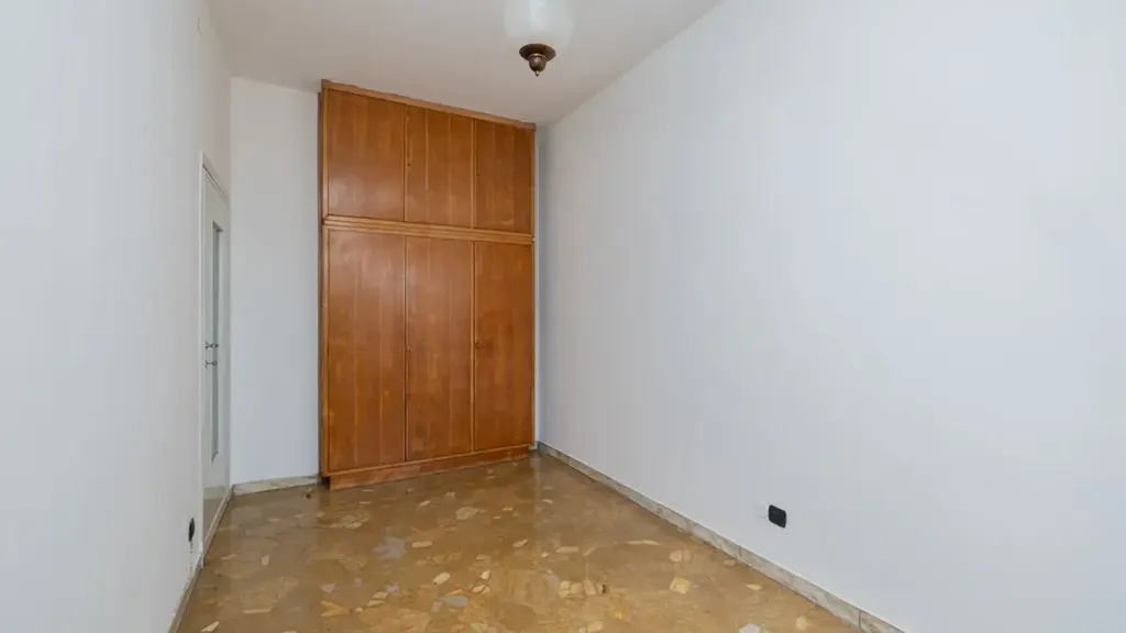 other_room