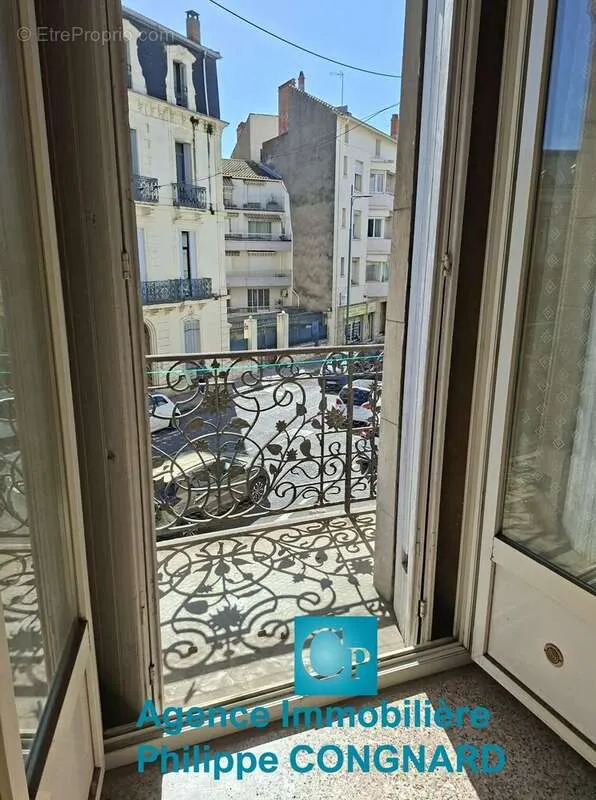 Balcony - Apartment with Terrace in Béziers Centre