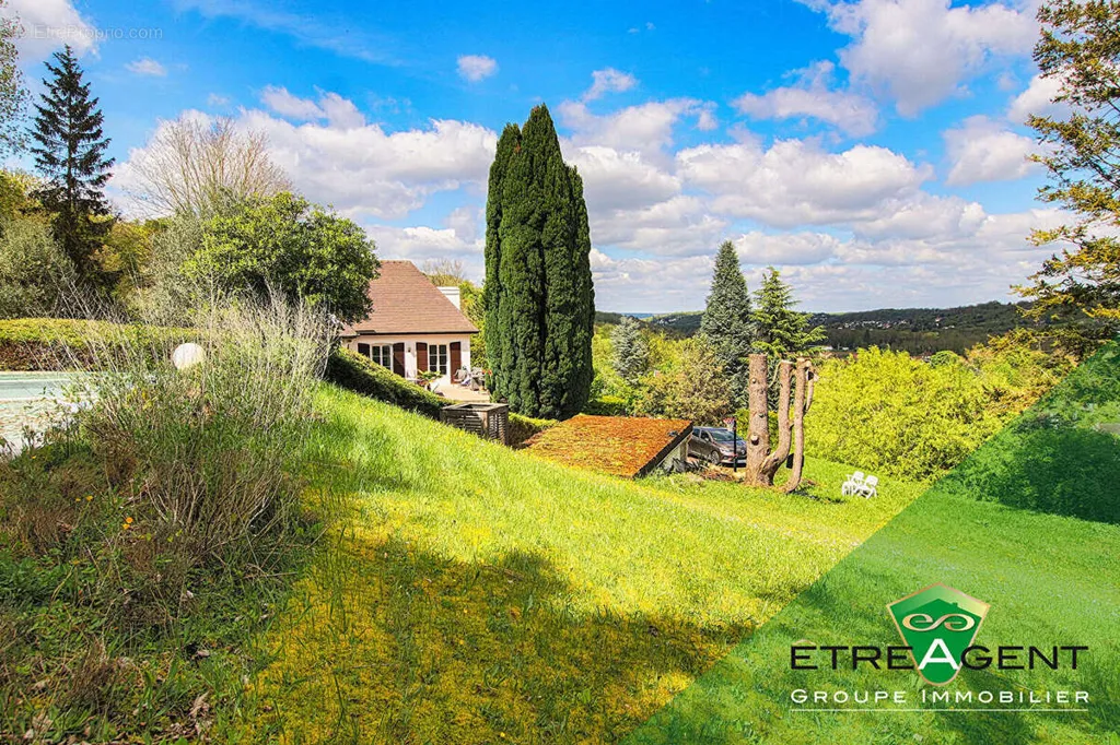 Jardin - Maison avec Vue sur la Vallée et Piscine à Maule