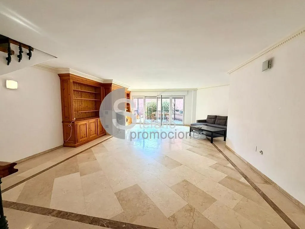 Living Room - Chalet with Terrace in Pedregalejo, Málaga