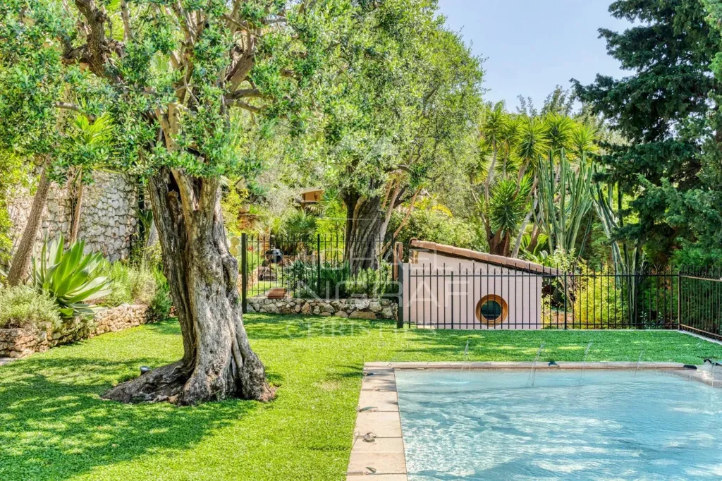 Piscine - Villa de Luxe avec Vue Mer à Cap-d'Ail