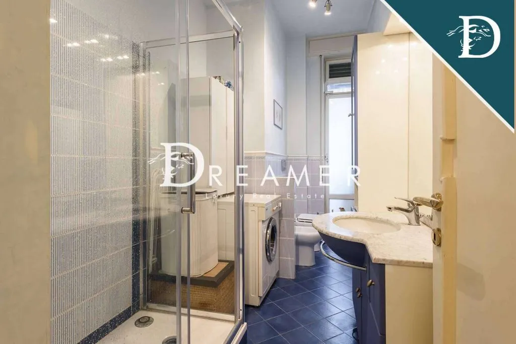 Vannitoad - Luxury Apartment with Balcony in Florence