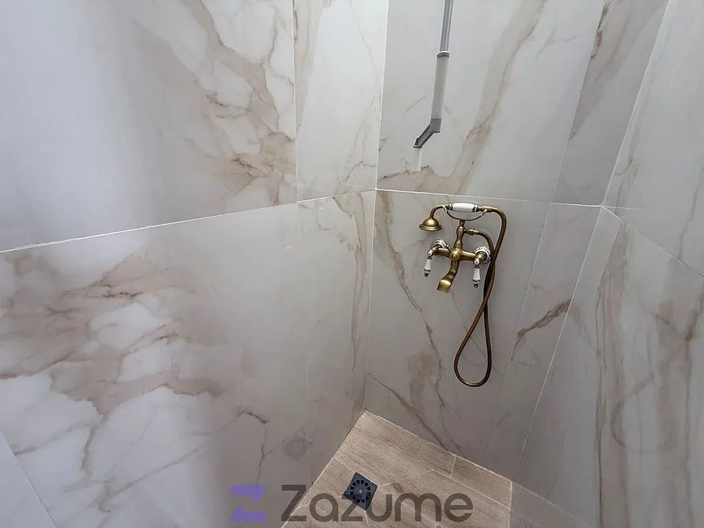 Bathrooms - Furnished Flat in Arrecife, Lanzarote