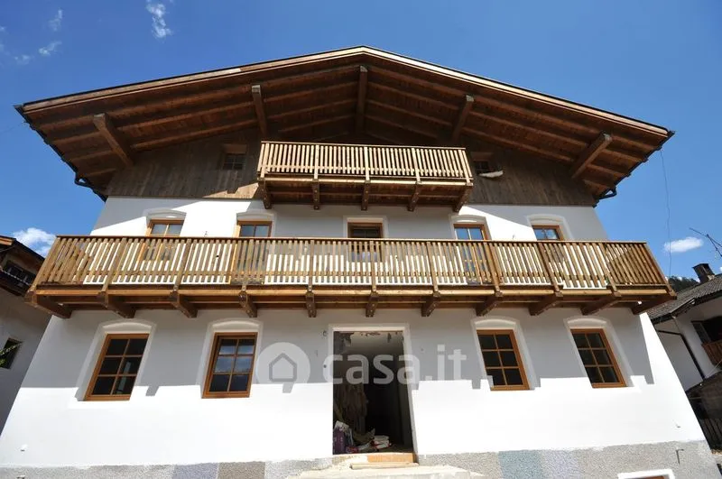 Välivaade - Modern Attico with Balcony Views in Sesto