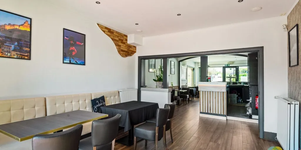 Sala da pranzo - Mixed-Use Property with Terrace in Vilvoorde