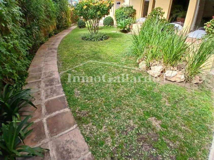 Giardino - Spacious Apartment with Terrace in Málaga Centre