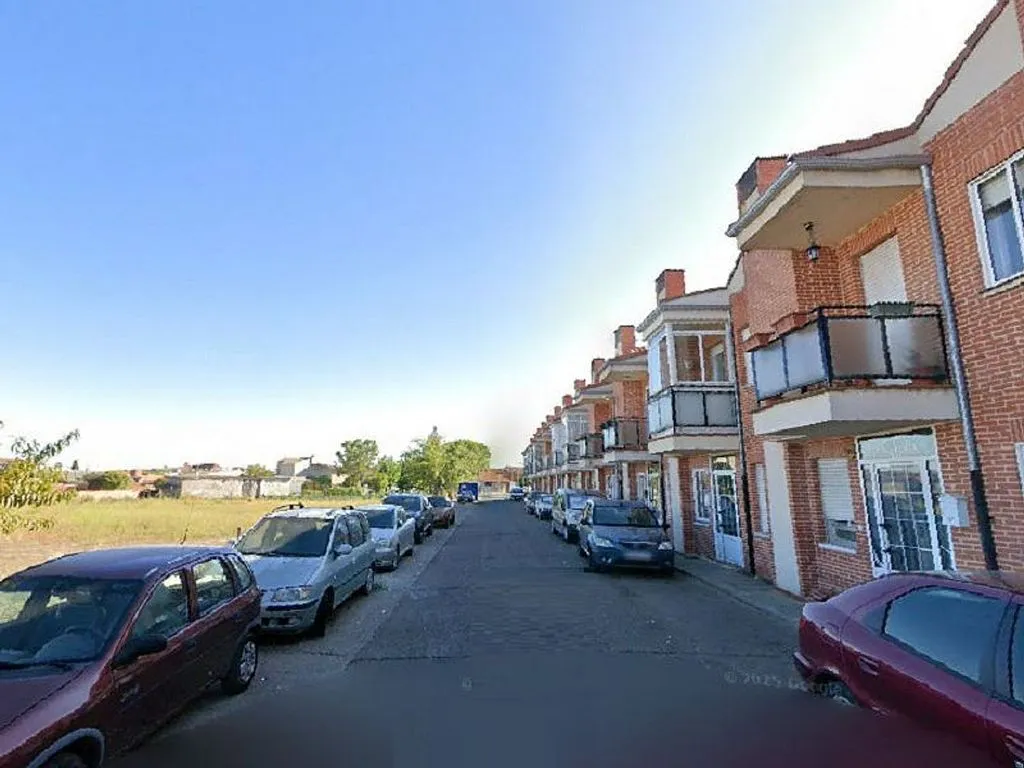 Extérieur - Apartment with 3 Bedrooms in Aldeamayor de San Martín