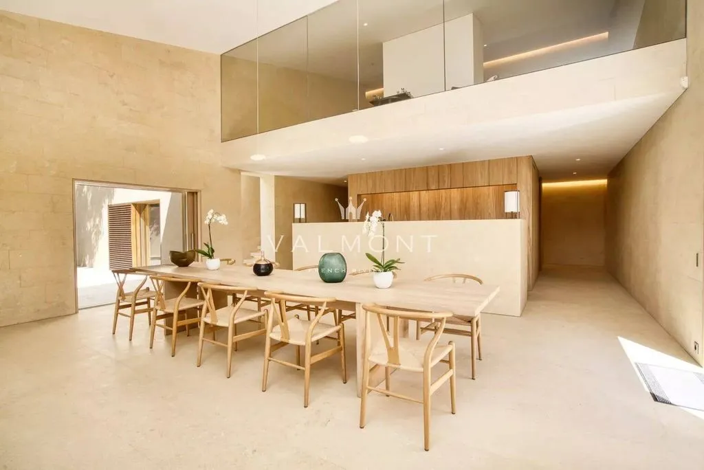 Salle à manger - Villa Luxueuse avec Vue Mer à Saint-Tropez