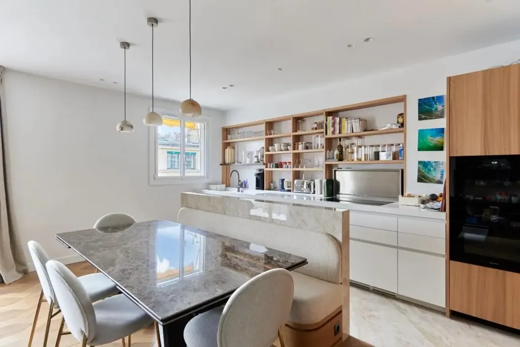 Köök - Key-Ready Flat with Sky View in Trocadéro