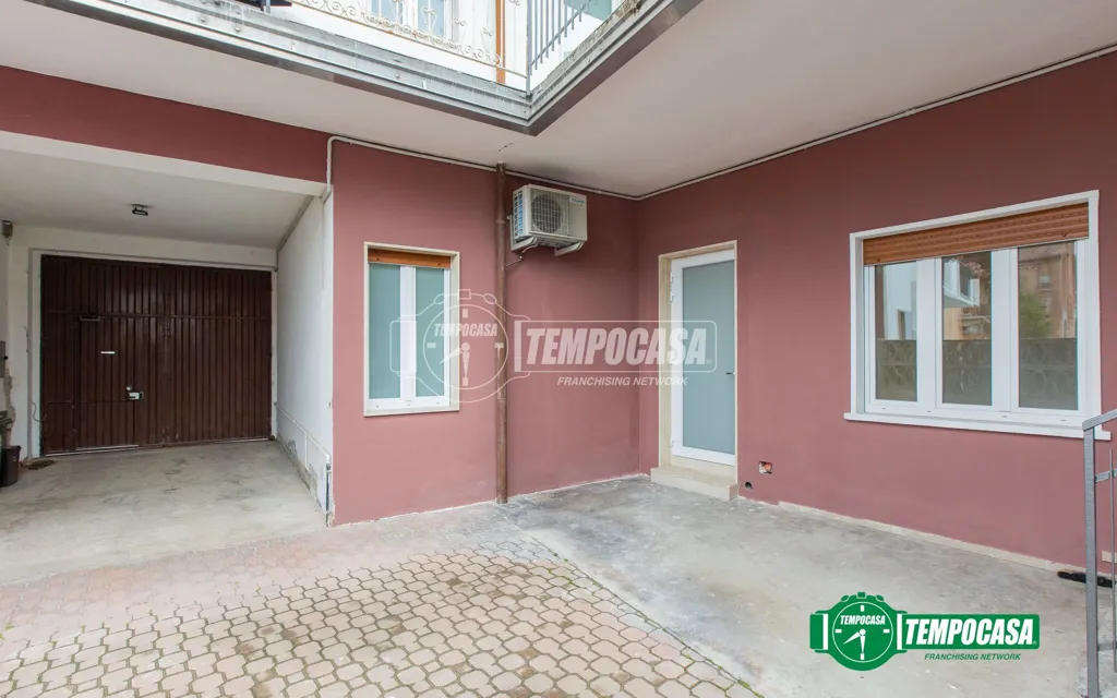 Terrasse - Fully Renovated 1-Bedroom Flat in Busto Arsizio