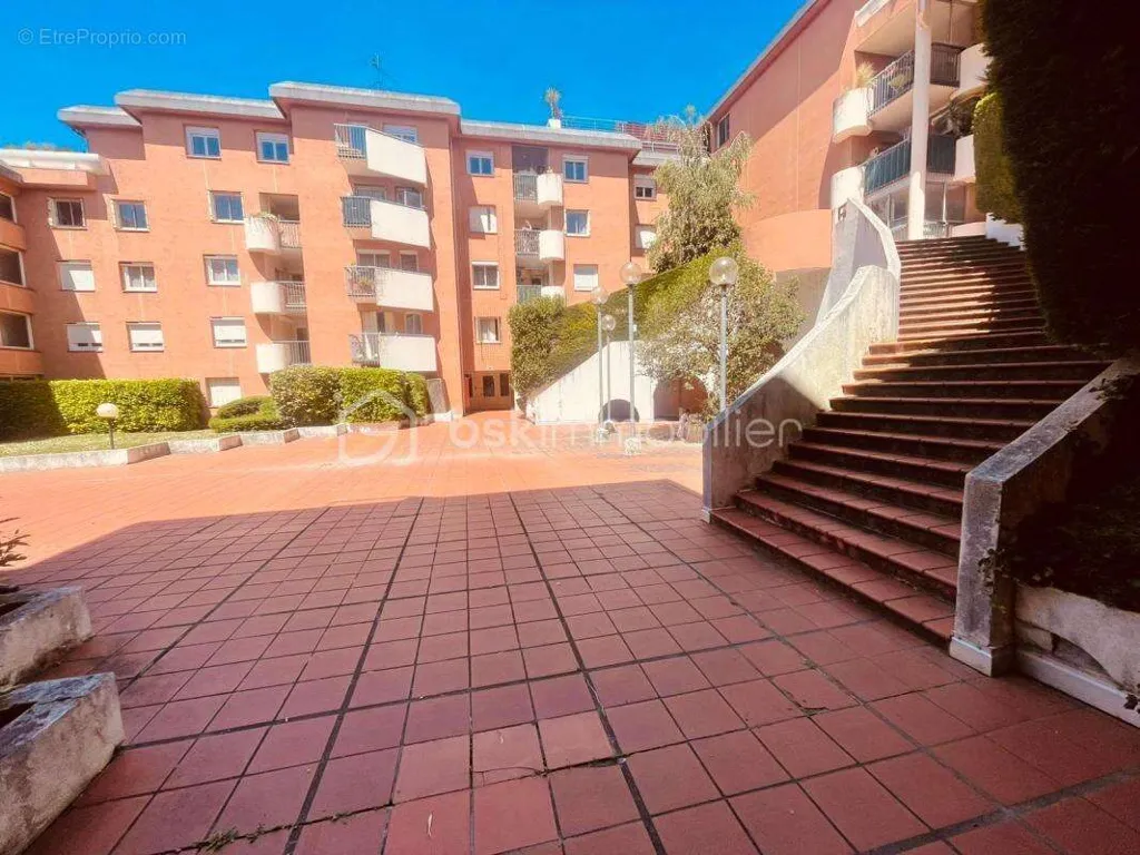 Giardino - 2-Bed Apartment with Balcony in Toulouse