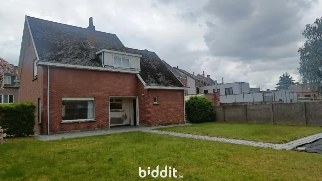 Välivaade - Detached House with Garden in Well-located Area