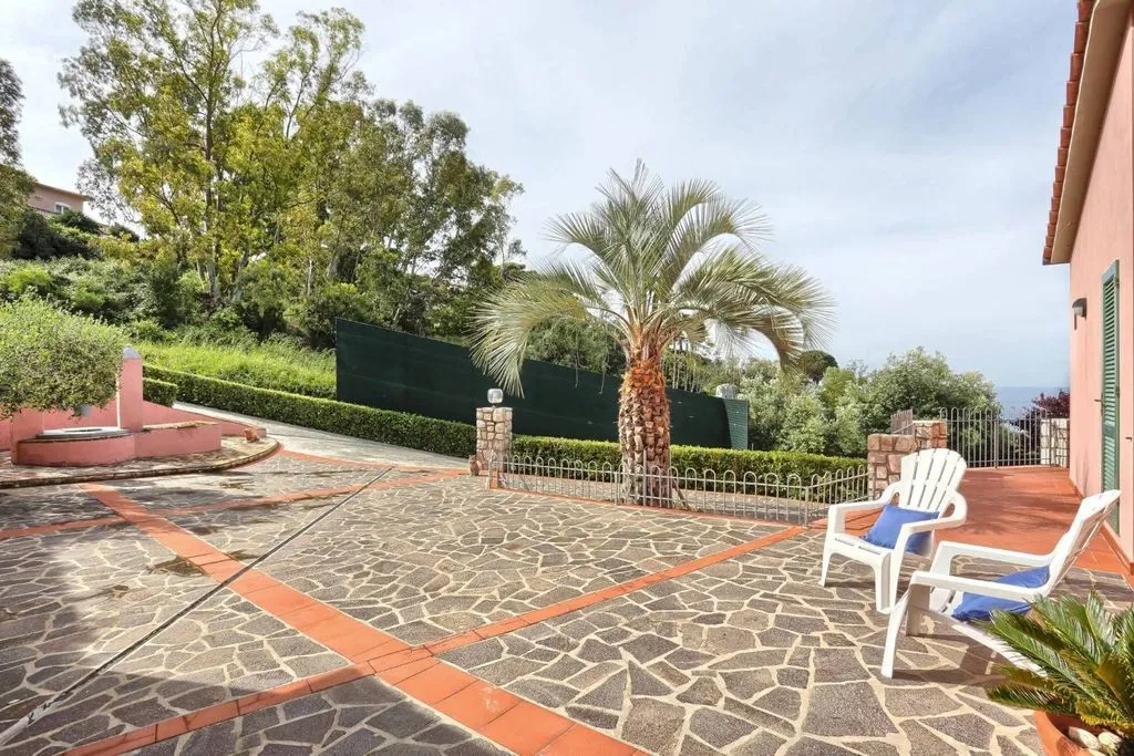 Terrasse - Luxury Villa with Sea View in Capoliveri