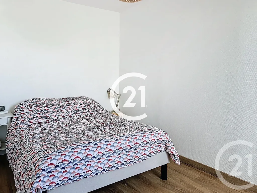 Chambres - Appartement F3 avec Chauffage Individuel à Cognac