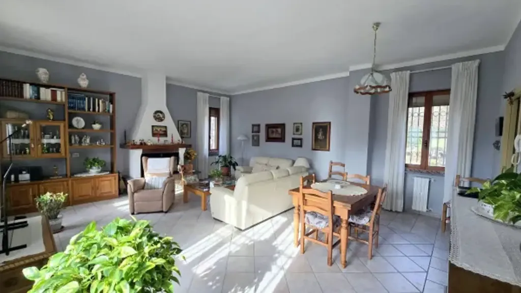 Söögituba - Rustic Villa with Panoramic View near Bagni di Lucca