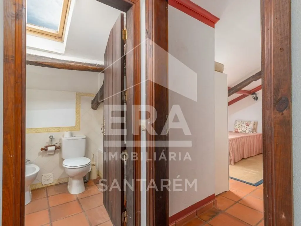 Salles de bain - Luxury House with Agricultural Land in Benfica do Ribatejo