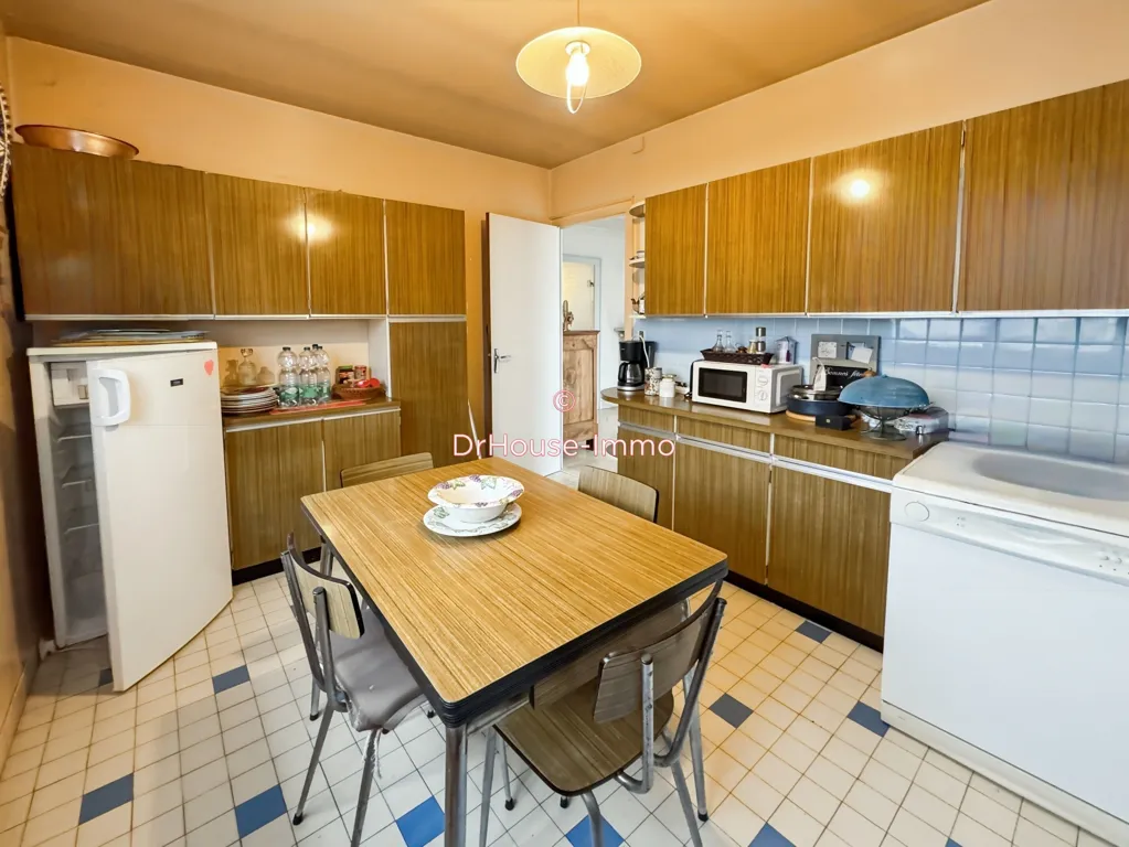 Cuisine - Maison avec Local Commercial à Trelissac