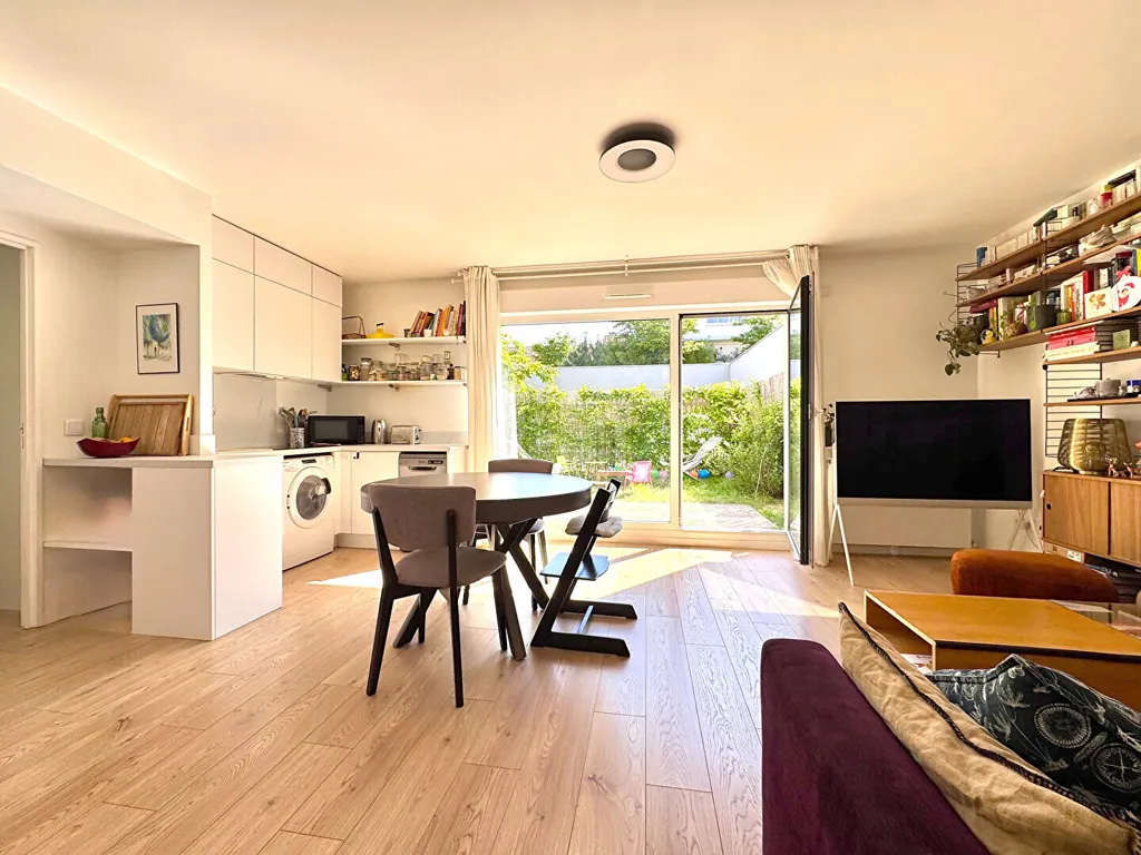 Soggiorno - Modern Flat with Private Garden in Pantin