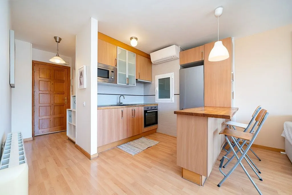 Kitchen - 1-Bed Apartment with Pool in Cala Major