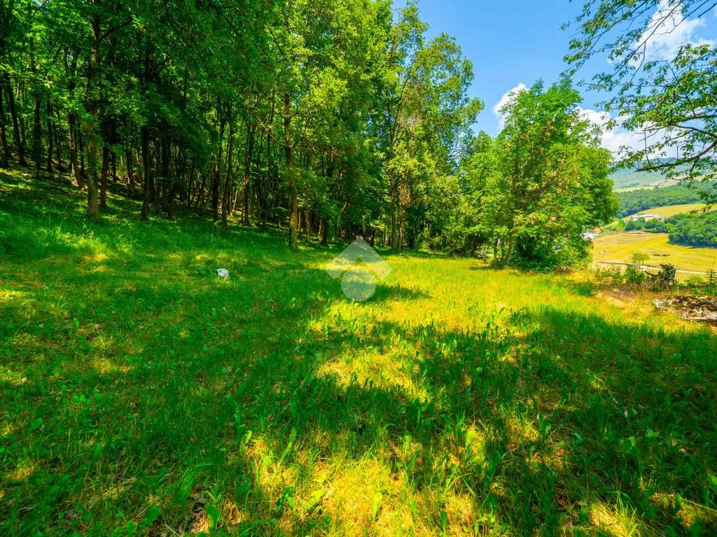 Aed - Trifamiliare with Garden in Erbezzo