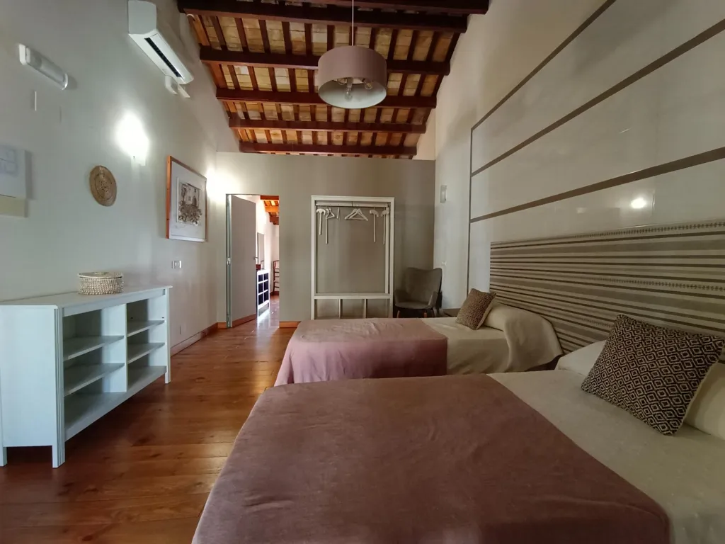Chambres - Local commercial 9 pièces à Alicante/Alacant