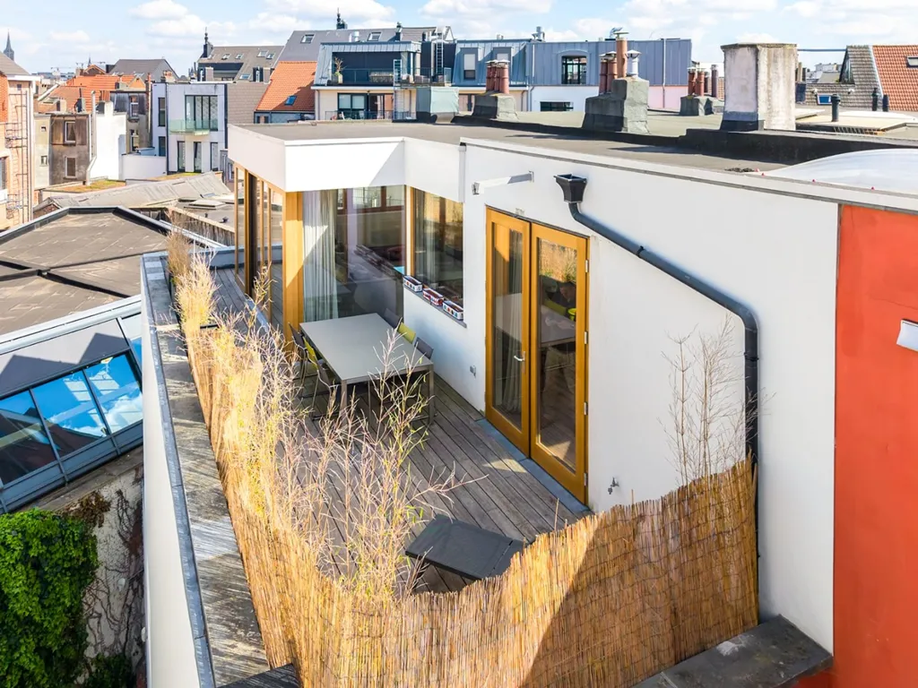 Terrasse - Penthouse Rénové avec Terrasse dans le Zuid d'Anvers