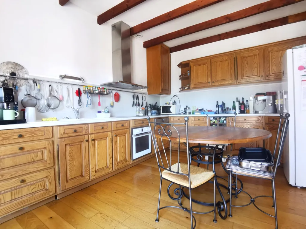Cuisine - Propriété avec 4 Gîtes et Piscine à Béziers