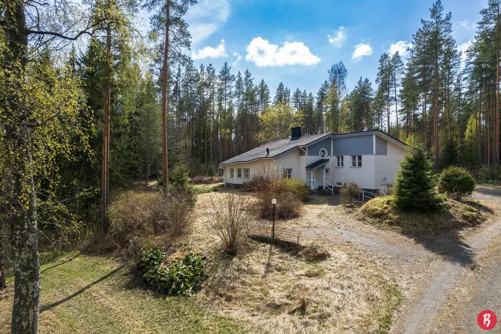 Õhuvaade - Architect-Designed Home with Sauna in Sykärä