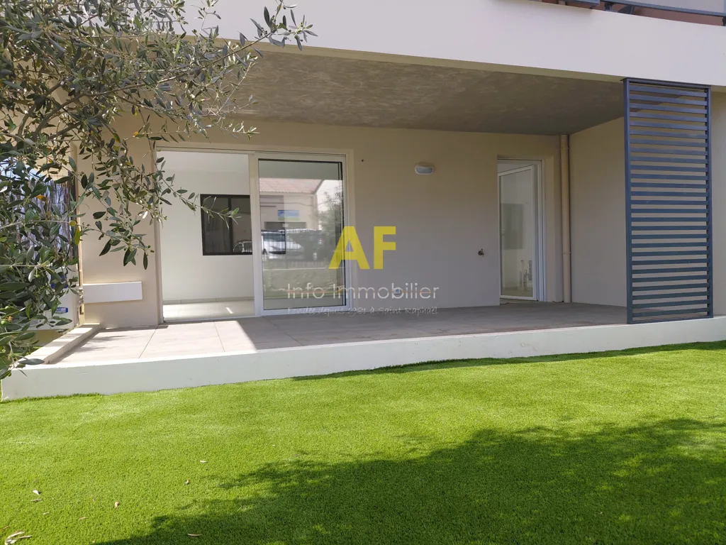 Aed - 4-Piece Apartment with Garden in Saint-Raphaël Centre