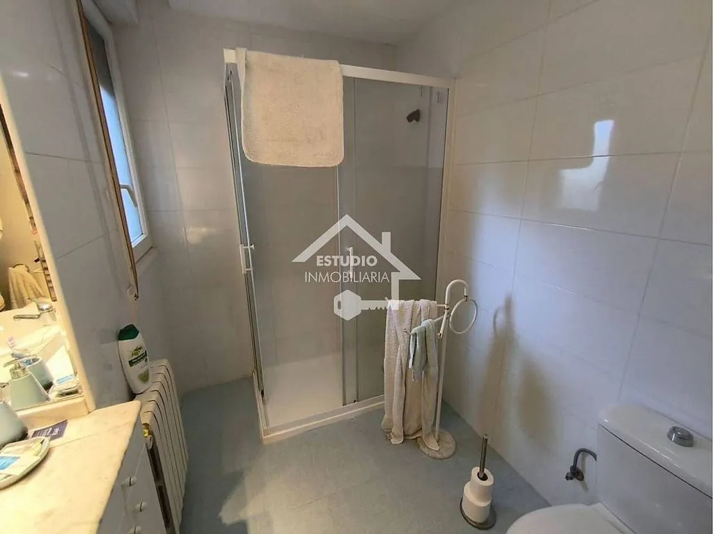 Salles de bain - House with Terrace and Garage in Mendavia