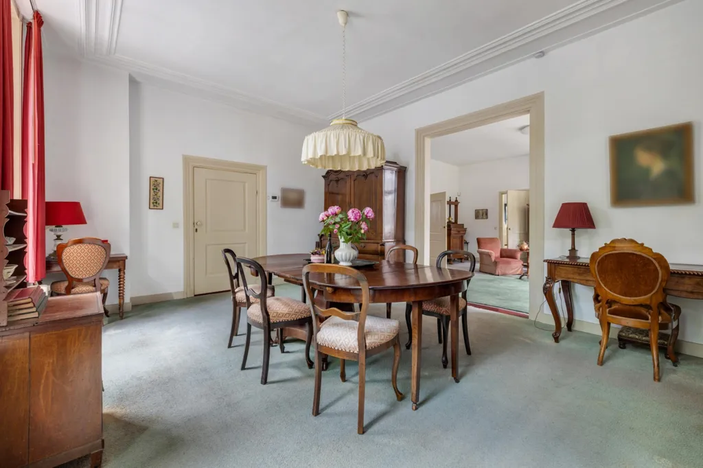 Dining Room - Monumental Villa with Historical Charm in Breda