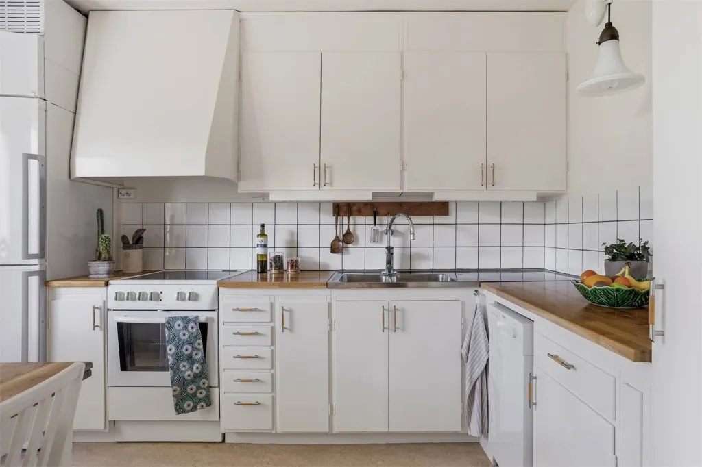 Cuisine - Apartment with Garden in Åby