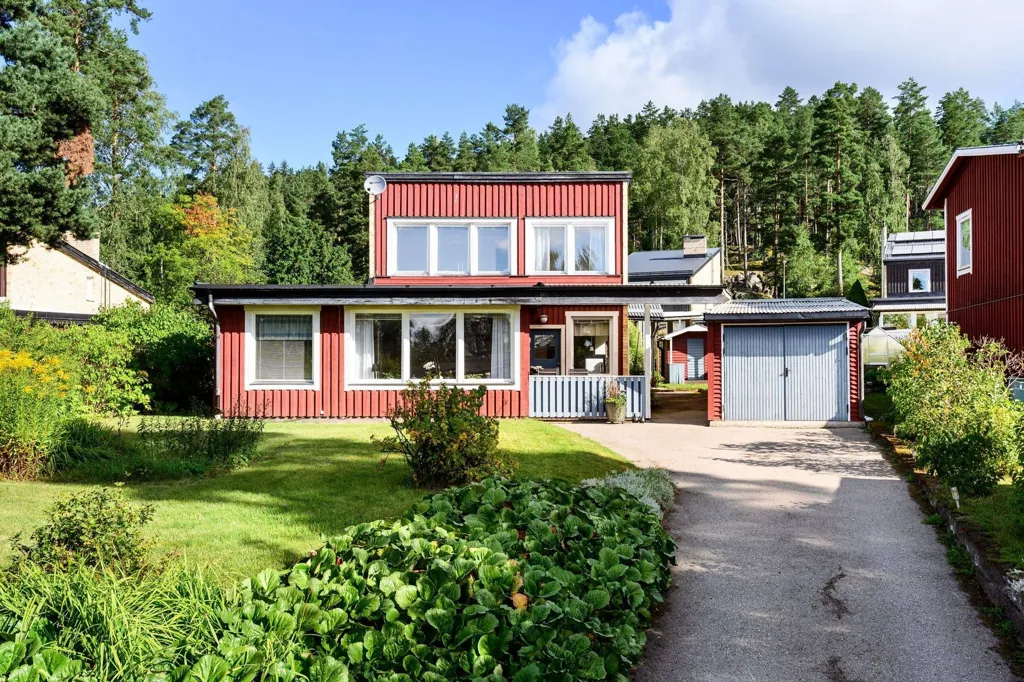 5-toaline maja asukohas Falu kommun