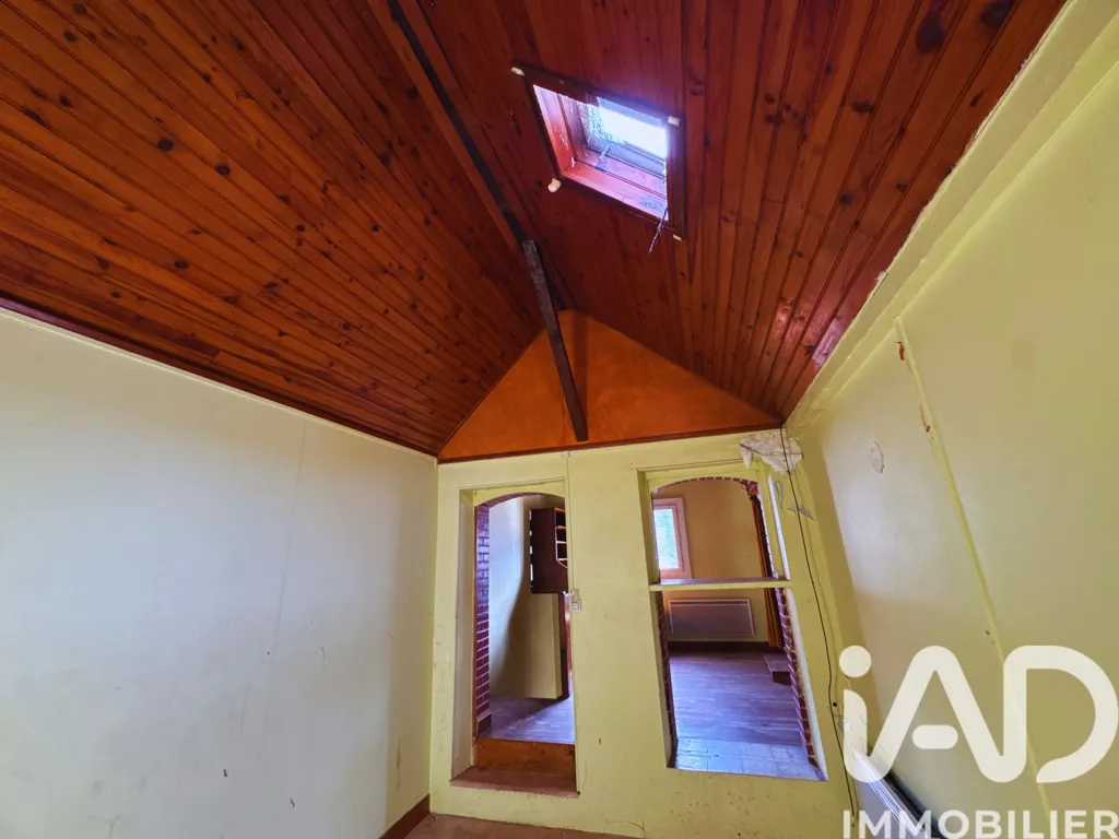 Rooms - Renaissance Villa with Garden in Arbourse