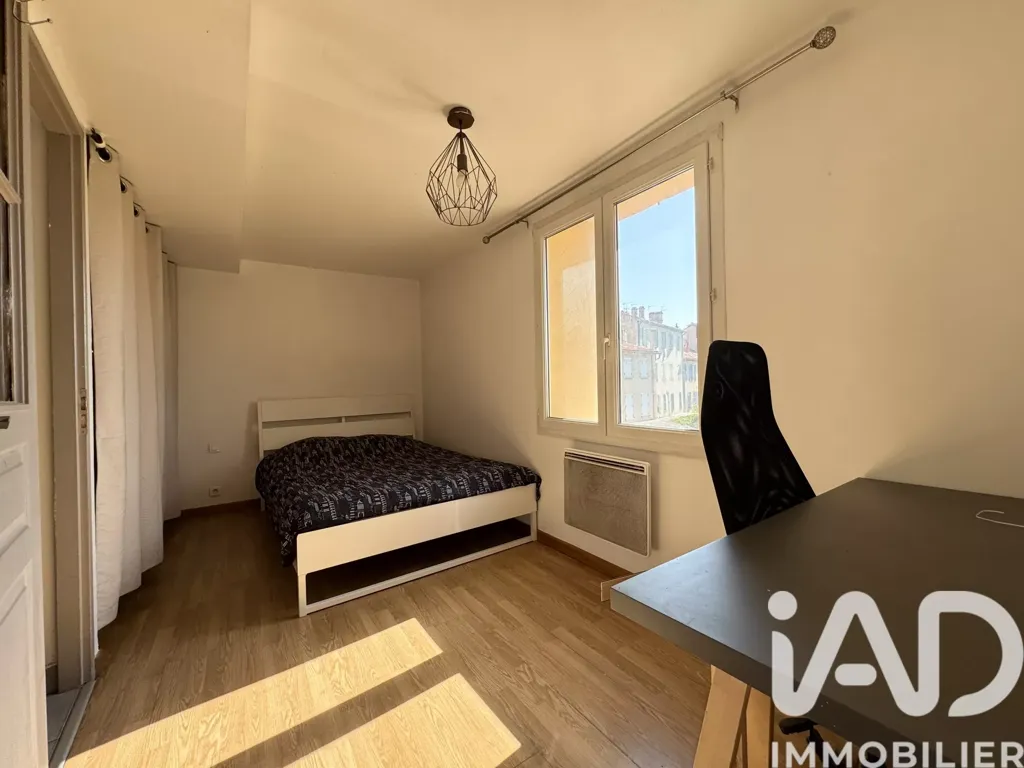 Chambres - Appartement Lumineux en Centre-Ville à Ollioules