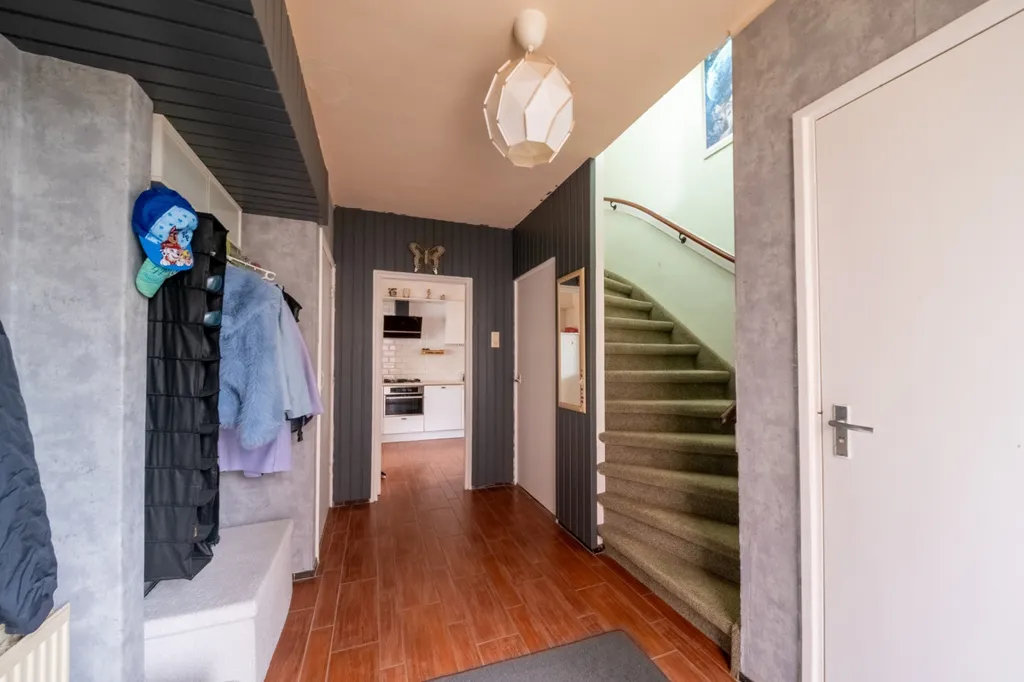 Esik - Corner House with Garden Room in Goor