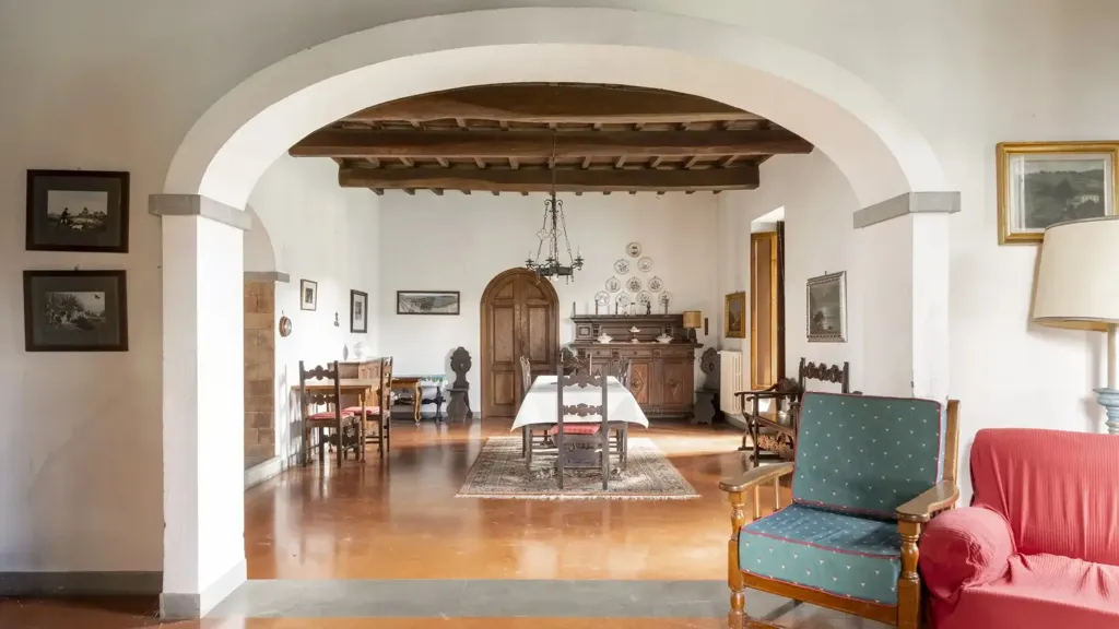 Salle à manger - Tuscan Cascina with Olive Grove in Pelago