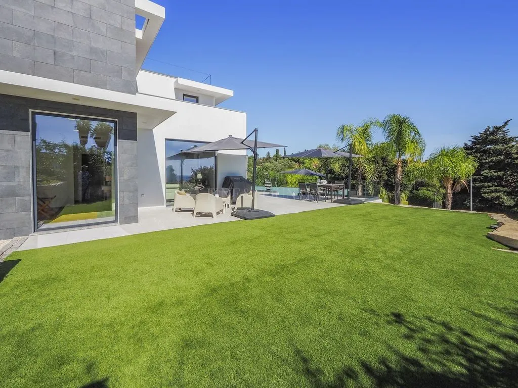 Jardin - Contemporary Villa with Pool in Lagoa