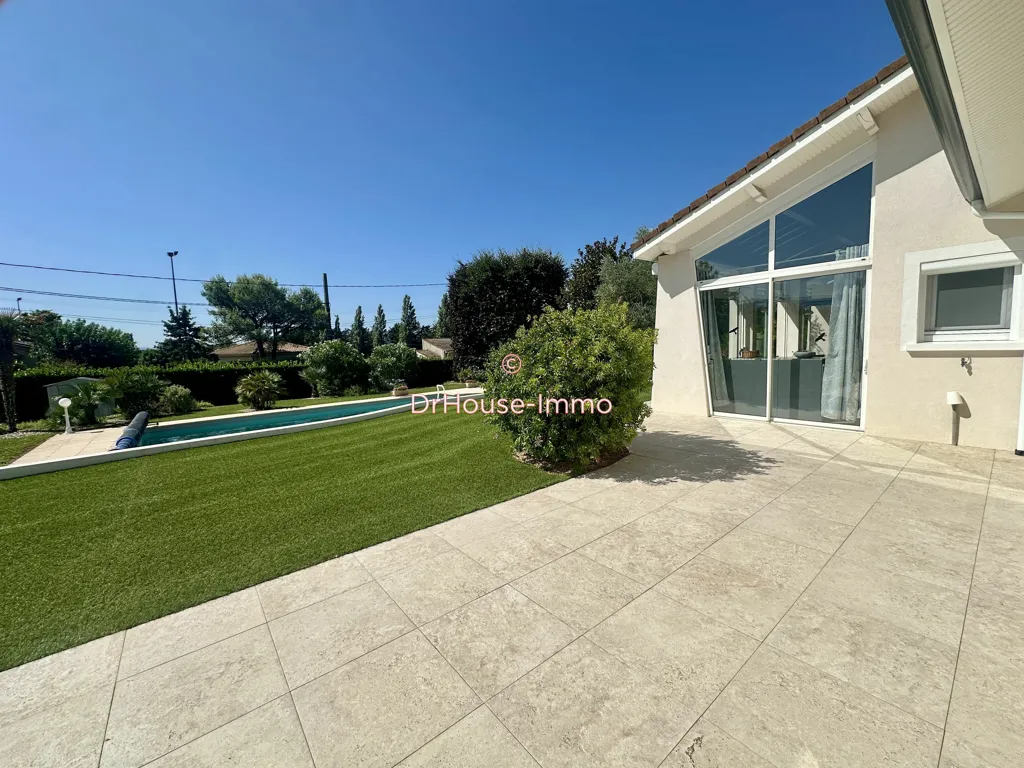 Jardin - Maison avec Piscine et Jardin à Malissard