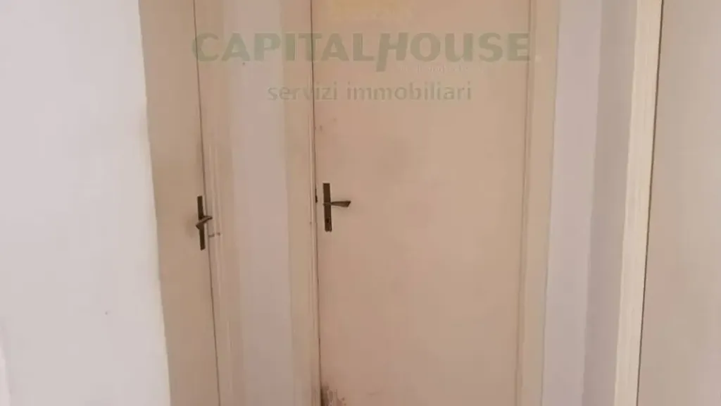 Entrée - Three-Bedroom Apartment with Terrazzo in Caserta