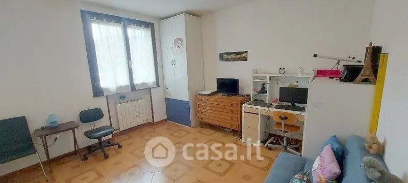 Chambres - Two-Storey Apartment with Balcony in Serramazzoni