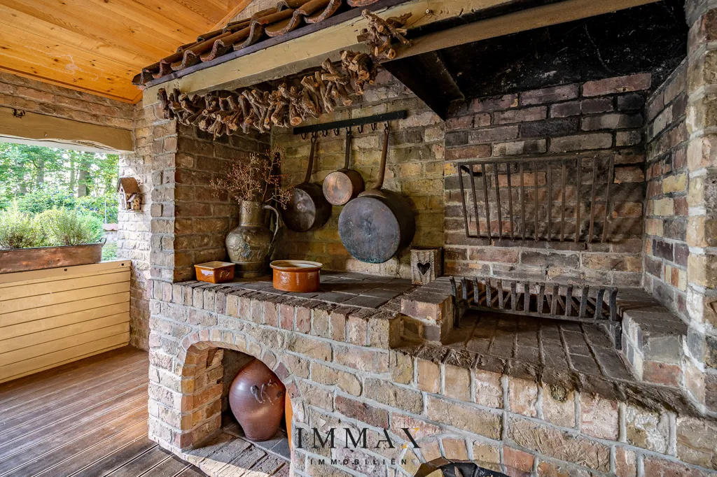 Terrass - Restored Manor with Water Surround in Jabbeke