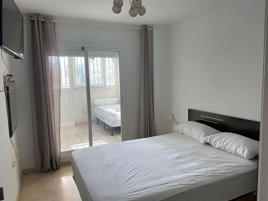 Magamistoad - Apartment with Pool and Terrace in Torrequebrada