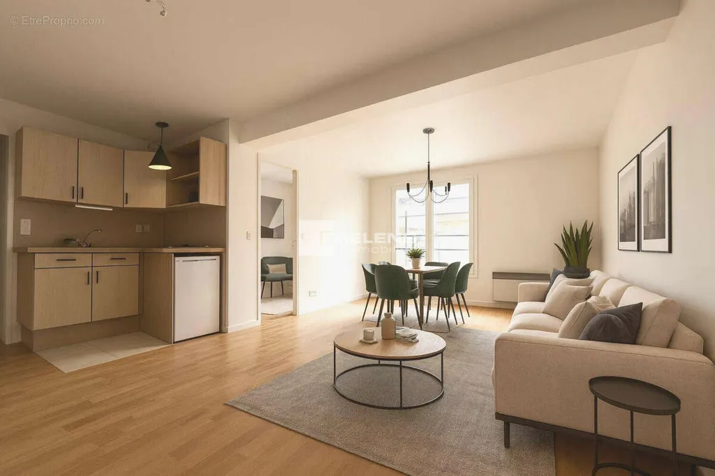 Living Room - 2-Bedroom Apartment in Lille Centre