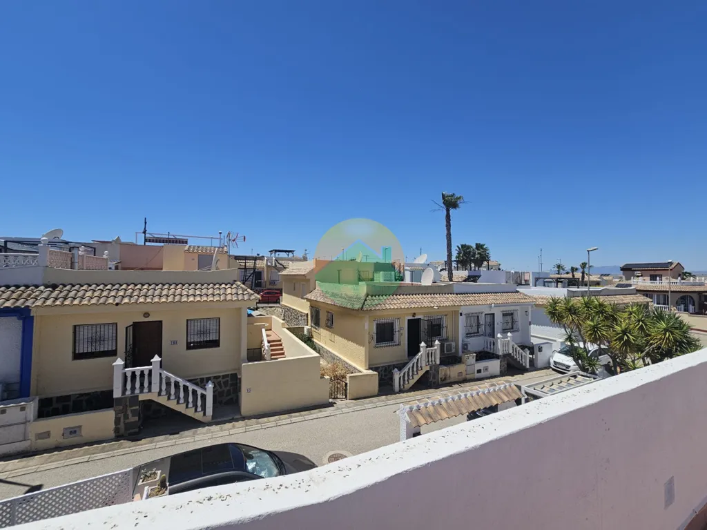 Rõdu - Semi-Detached with Private Pool in Camposol