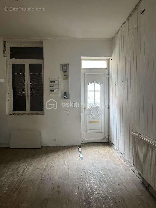 Pièces - Maison Type Amiénoise avec Cour à Amiens